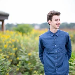 Meet your Posher, Max